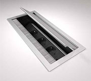 Люк для проводов VERSAFLAP MONO 3.0 с розеточным блоком (2x220V, 2xUSB A+C, 2xRJ45), размер 26,3 x 12,1